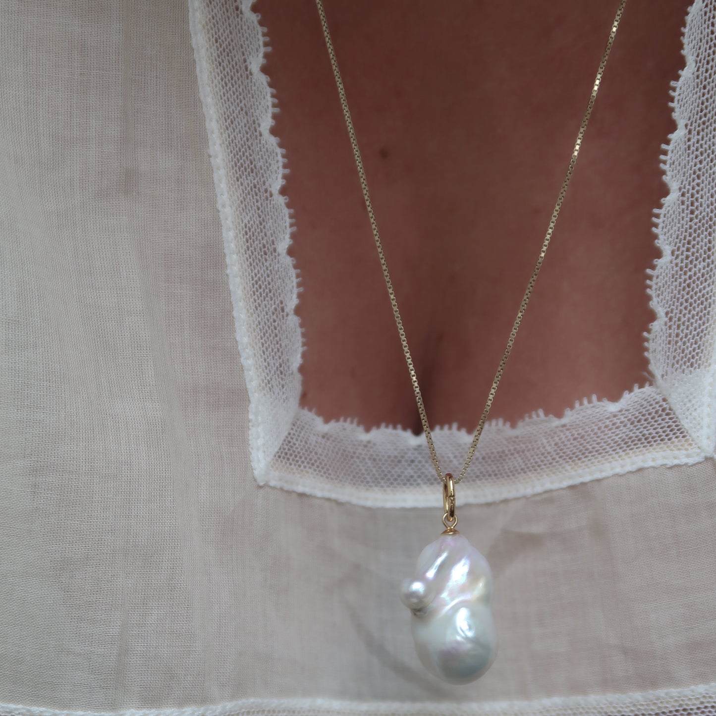 Baroque Pearl large