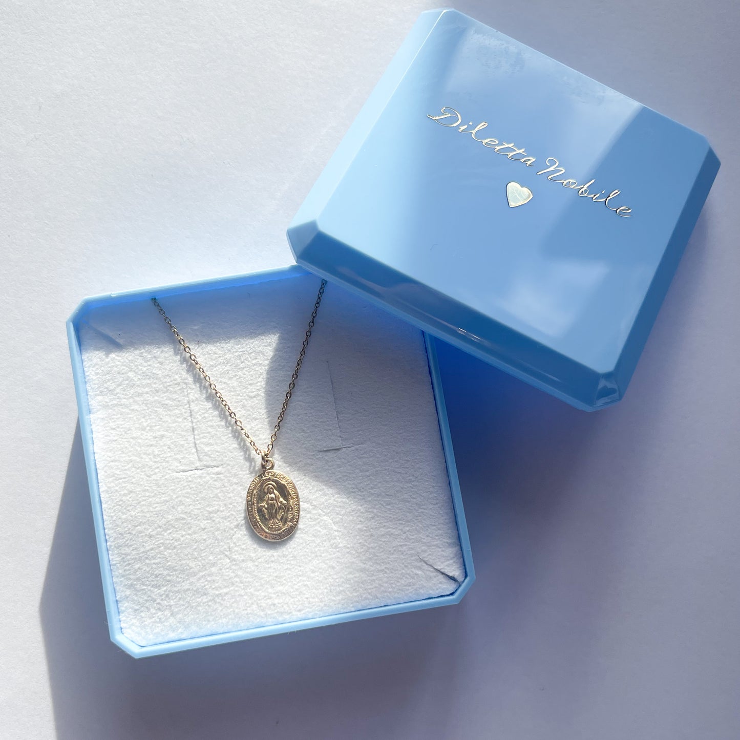 Vergine Maria Necklace