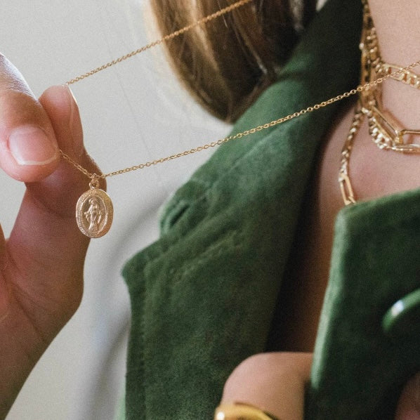 Vergine Maria Necklace